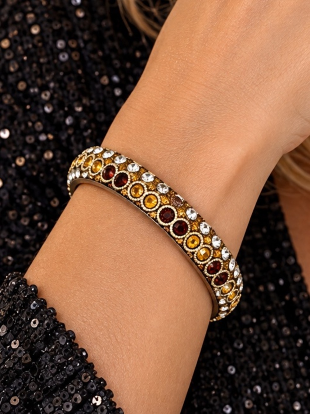 Gorgeous Vintage Crystal Bangle Bracelet